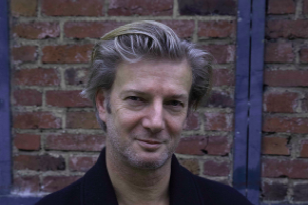 Bertrand Belin. © Hélène Bamberger